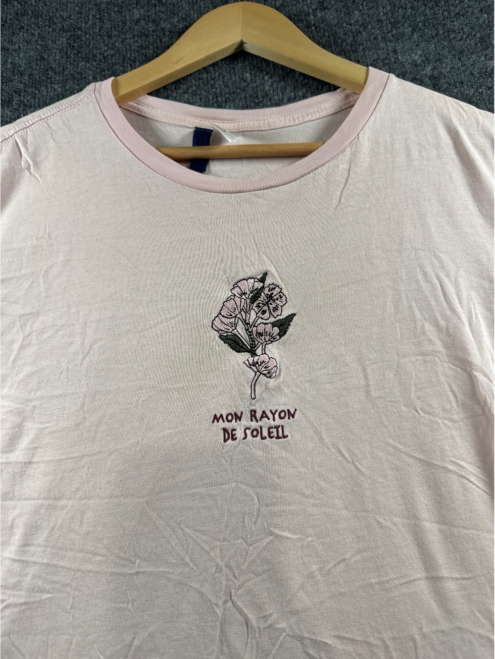 Mon Rayon de Soleil Pink Floral Graphic T Shirt Womens Large Cherry Blossom